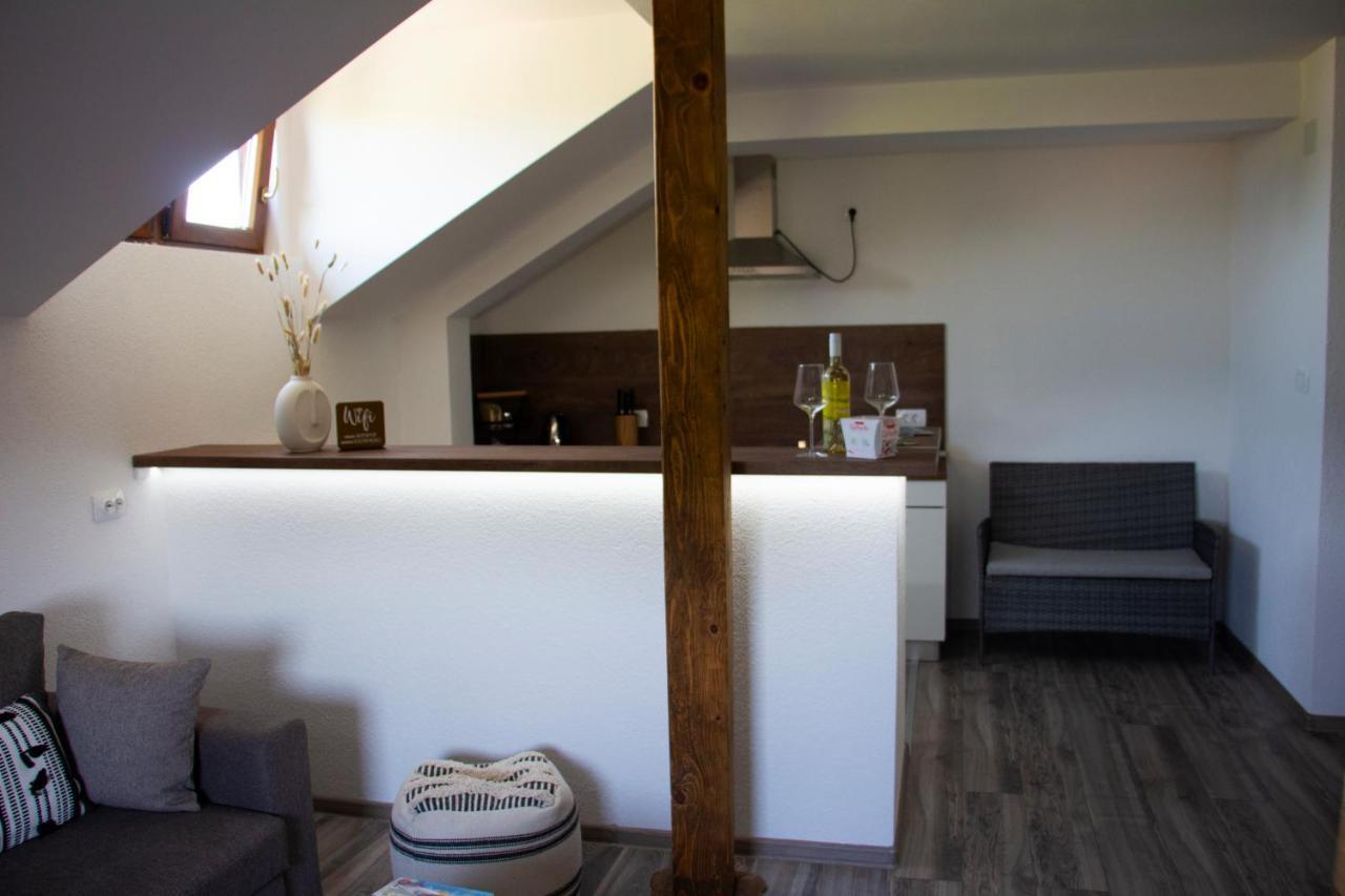 Apartamento Timeless Gospić Exterior foto